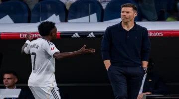 فينيسيوس يتحدث عن استبداله في الكلاسيكو وتأثير القرار على أداء الفريق